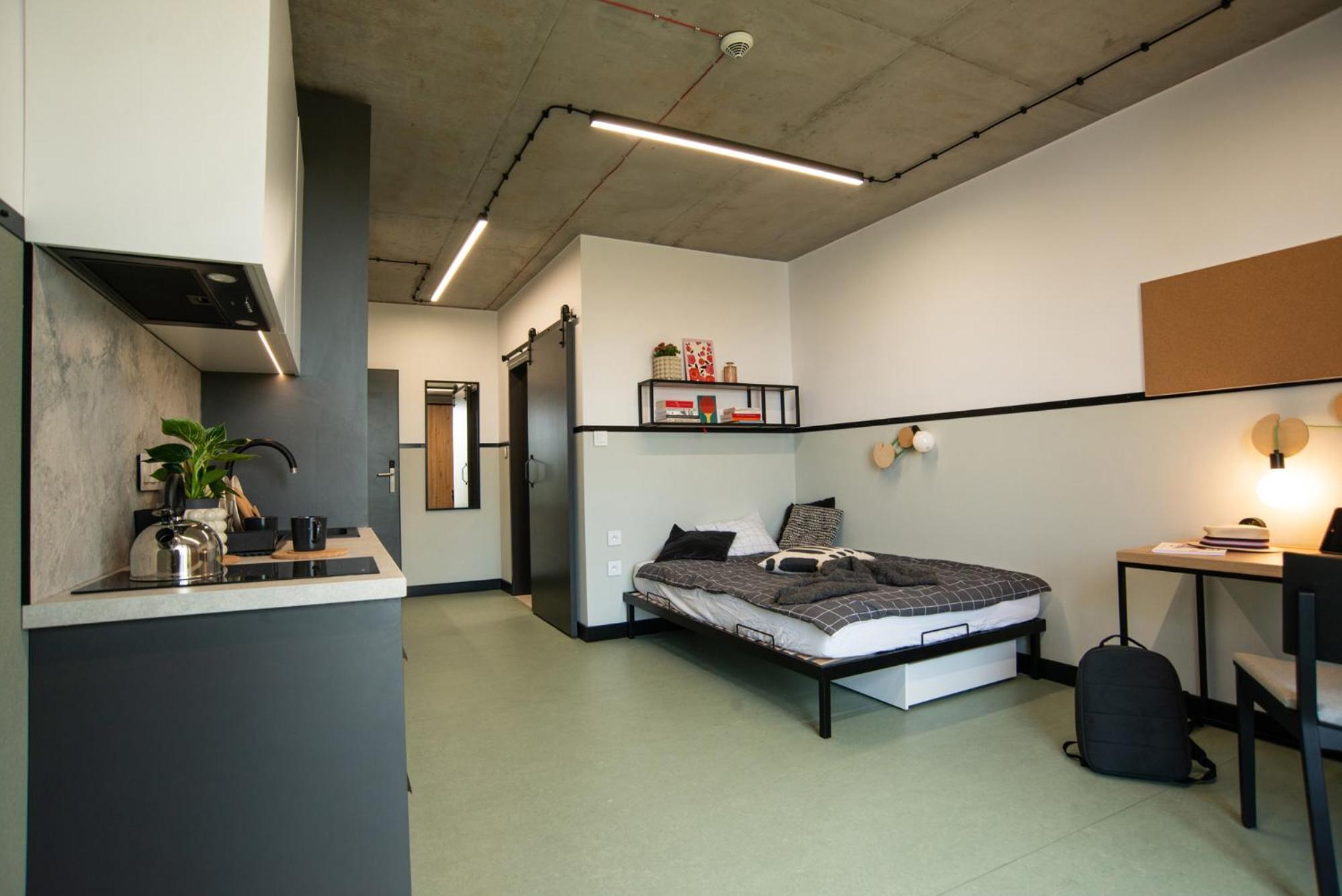 Ht Nest Coliving Apartment Varşovia Exterior foto