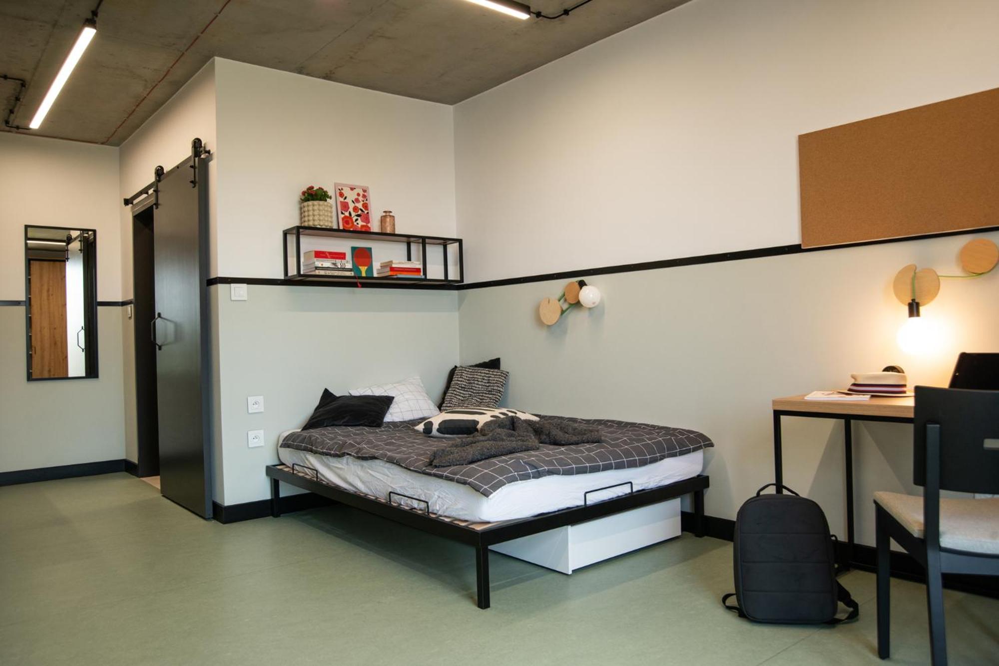 Ht Nest Coliving Apartment Varşovia Exterior foto