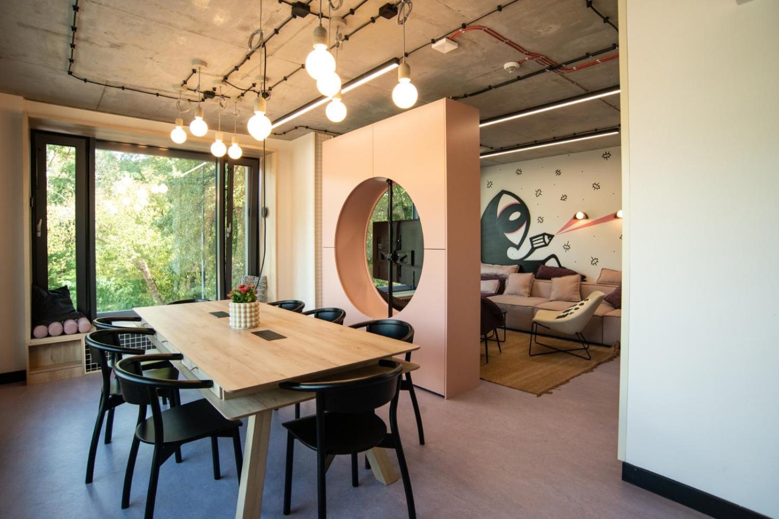 Ht Nest Coliving Apartment Varşovia Exterior foto