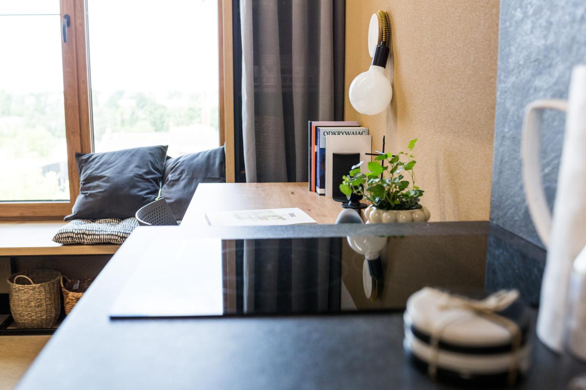 Ht Nest Coliving Apartment Varşovia Exterior foto