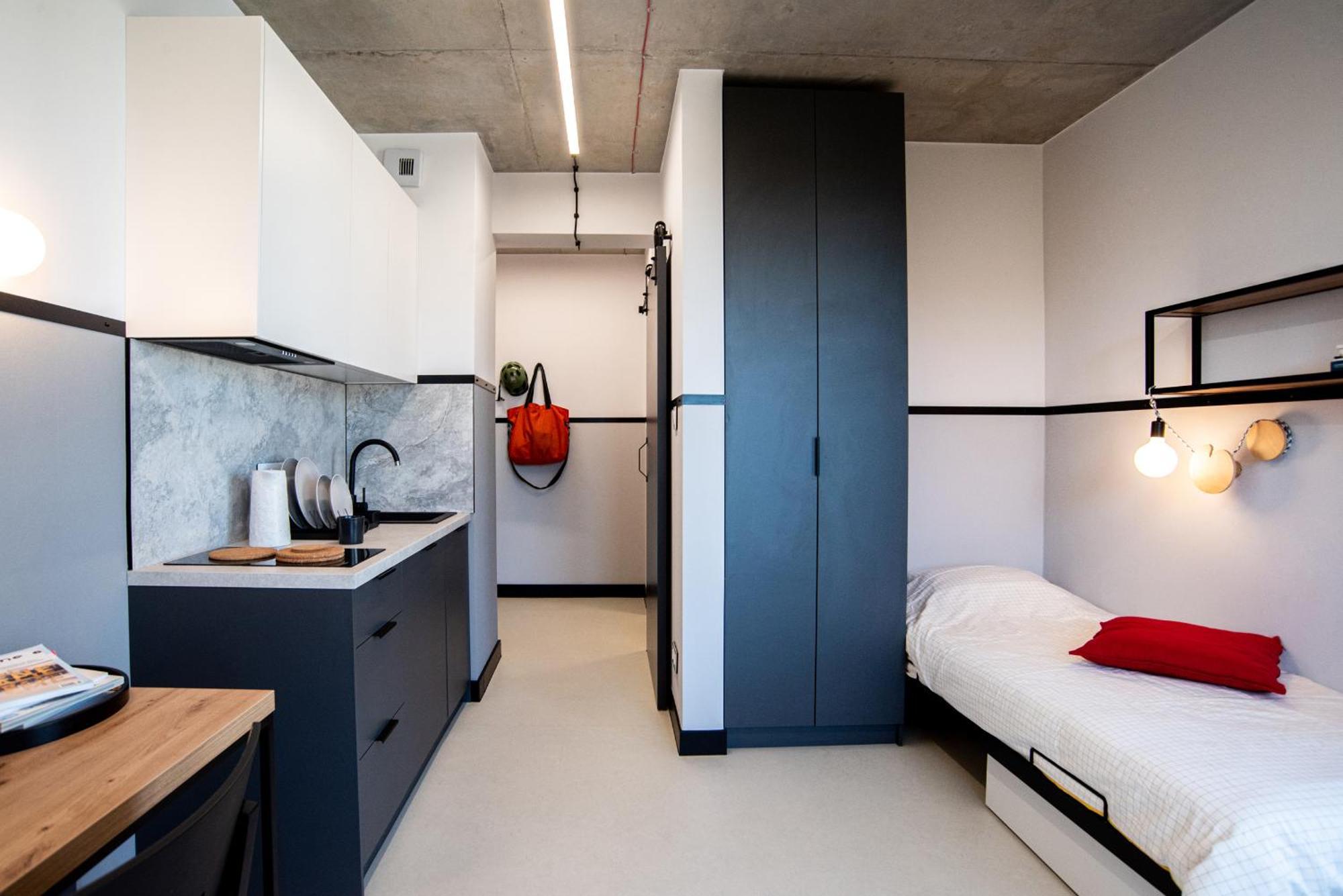Ht Nest Coliving Apartment Varşovia Exterior foto
